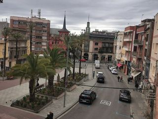 Garaje en venta en Centre en Cornellà de Llobregat