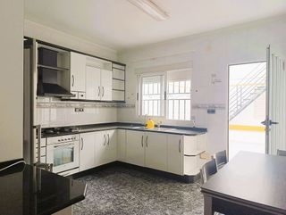 Casa adosada en venta en Alcantarilla