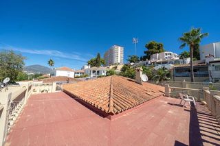 Casa adosada en alquiler en Nueva Andalucía centro en Marbella