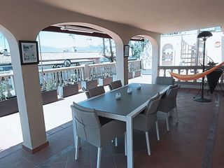 Casa adosada en alquiler en Nueva Andalucía centro en Marbella