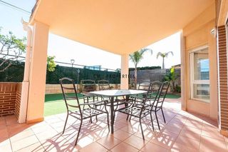 Casa en alquiler en Mas Camarena en Bétera