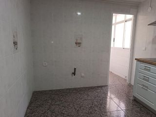 Piso en venta en Altozano - Conde Lumiares en Alicante