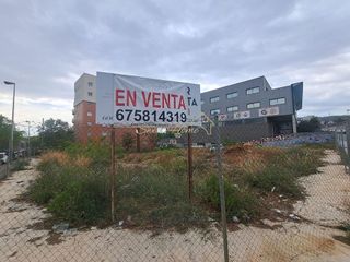 Terreno en venta en Bufalà en Badalona