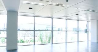 Oficina en alquiler en Las Tablas en Madrid