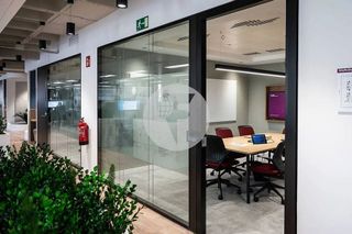 Oficina en alquiler en Les Corts en Barcelona