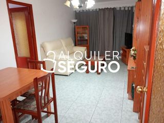 Piso en alquiler en La Luz - El Torcal en Málaga