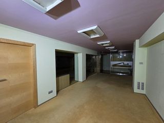 Local comercial en alquiler en Centro - Ayuntamiento en Santander