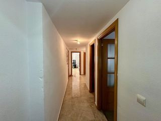 Piso en venta en Mercado en Alicante