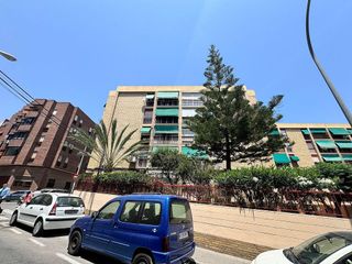 Piso en venta en Altozano - Conde Lumiares en Alicante