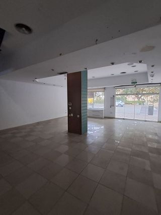 Local comercial en alquiler en Zona Miraflores en Marbella