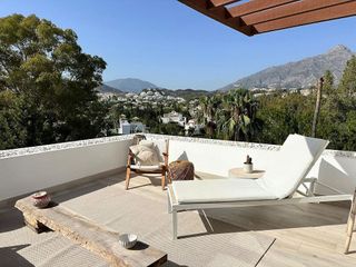 Piso en alquiler en Los Naranjos - Las Brisas en Marbella