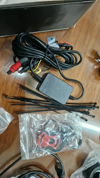 Cámara Grabación Delantera y Trasera 1080P. Nueva