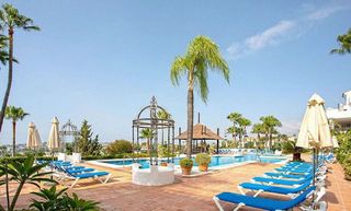 Piso en alquiler en Los Naranjos - Las Brisas en Marbella