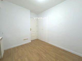 Piso en alquiler en Los Ángeles en Madrid