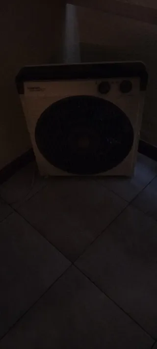 Cortinas y focos de luz