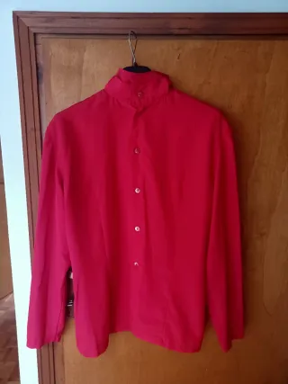 Camicetta rossa da donna