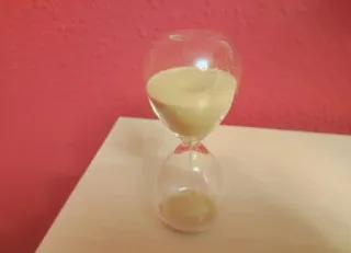 Reloj de arena de cristal