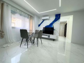 Piso en venta en Mercado en Alicante