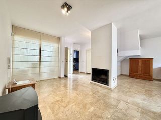 Casa adosada en venta en Nueva Andalucía centro en Marbella