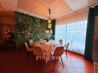 Local comercial en venta en Ensanche en Alcalá de Henares