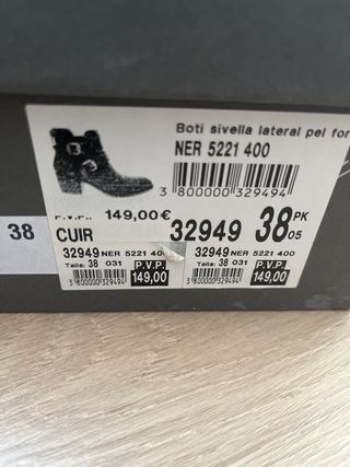 Botines NeroGiardini Beige Hebillas Talla 38