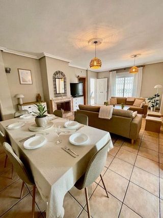 Chalet en alquiler en Altos - La Florida en Orihuela