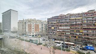 Oficina en alquiler en Les Corts en Barcelona