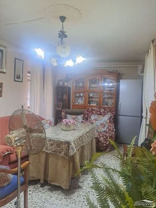 Casa adosada en venta en Lucena
