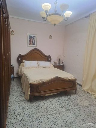 Casa adosada en venta en Lucena