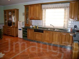 Chalet en venta en Lucena