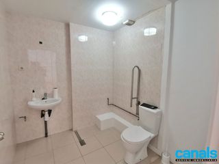 Local comercial en venta en La Clota - Zona industrial en Cerdanyola del Vallès