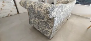 Sofá vintage tela estampado floral