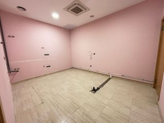 Local comercial en venta en Arzúa