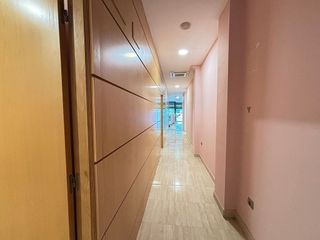 Local comercial en venta en Arzúa