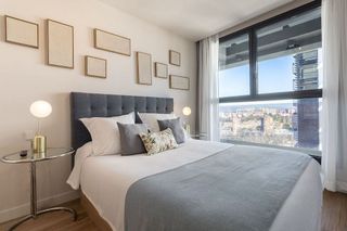 Piso en alquiler en Valdeacederas en Madrid