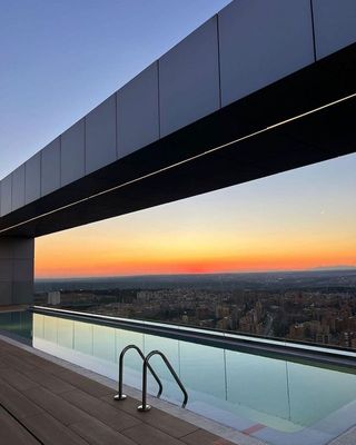 Piso en alquiler en Valdeacederas en Madrid