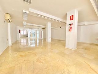 Local comercial en alquiler en Centro en Almería