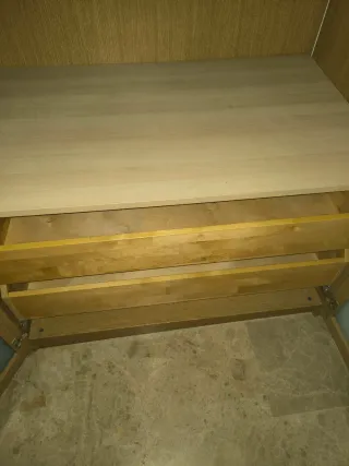 Armario Ikea Madera y Cristal