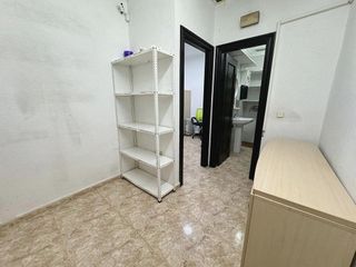 Local comercial en venta en Zona Pueblo en Guardamar del Segura