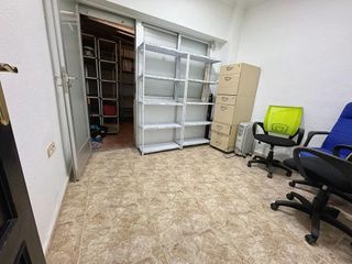 Local comercial en venta en Zona Pueblo en Guardamar del Segura