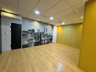 Local comercial en venta en Zona Pueblo en Guardamar del Segura