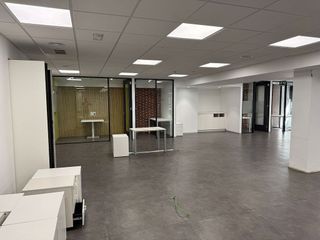 Oficina en alquiler en La Dreta de l'Eixample en Barcelona