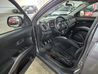 Mitsubishi Outlander 2008