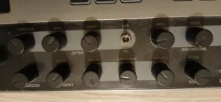 Sintetizador Donner Bass . Sonido brutal de bajos