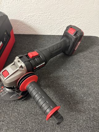 Radial a batería Parkside 4Ah