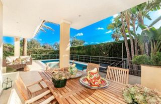 Chalet en alquiler en Elviria en Marbella