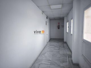 Oficina en alquiler en Palacio de Congresos - Urbadiez - Entrepuentes en Sevilla