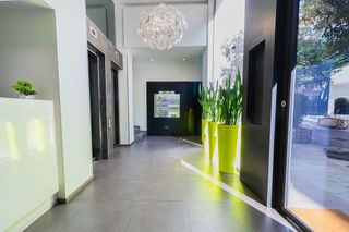 Oficina en alquiler en Playa Bajadilla - Puertos en Marbella