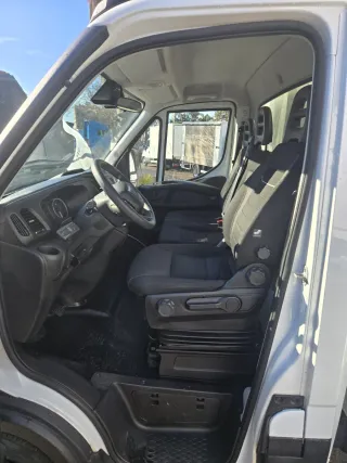 Camion frigorífico iveco daily 3500kg