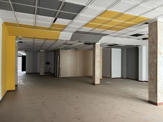 Local comercial en venta en Lucena